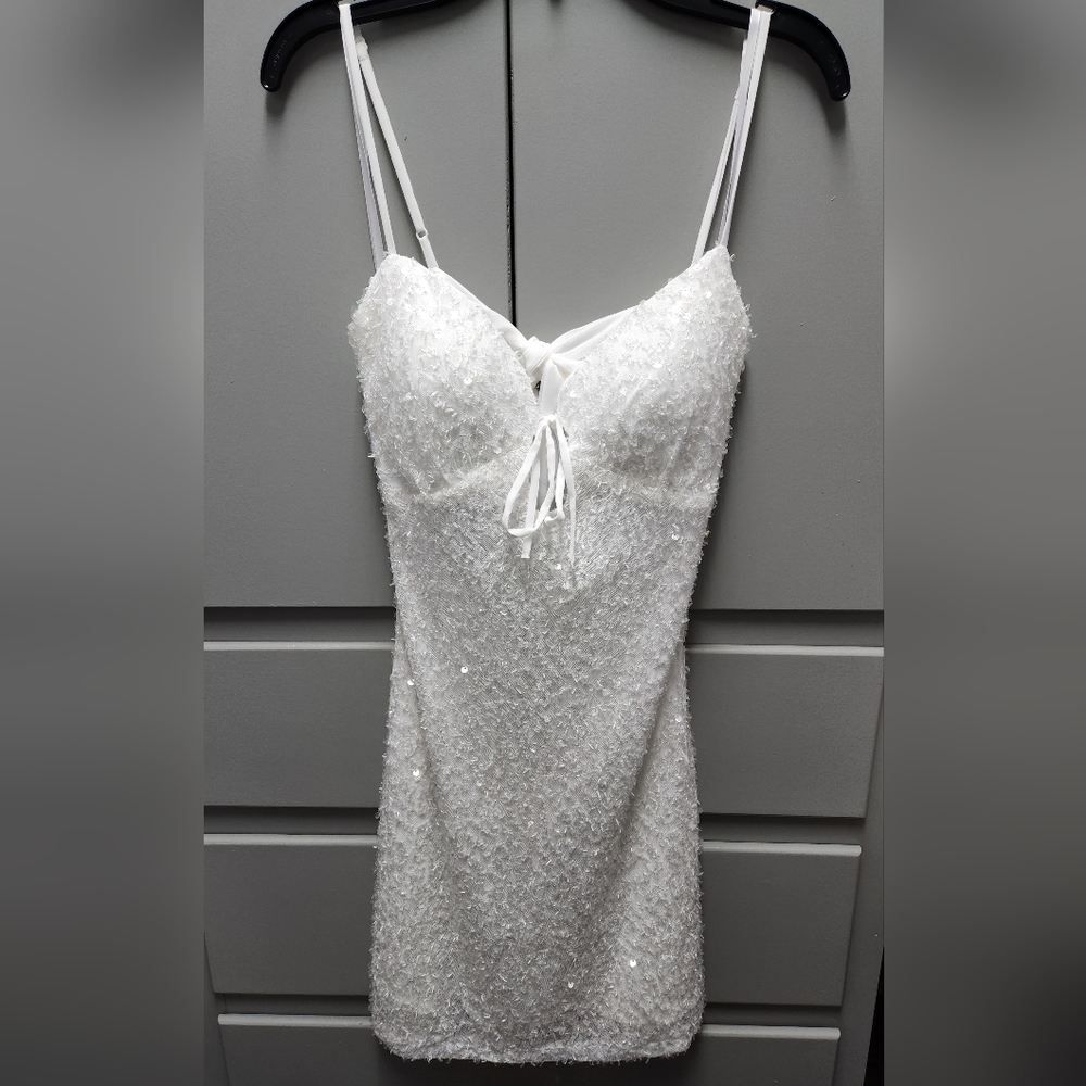 Elegant White Textured Dress